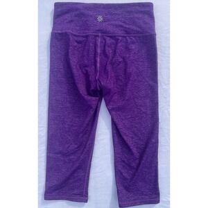 Athleta XS High Rise Quest Chaturanga Capri Leggings‎ Heathered Purple Drama